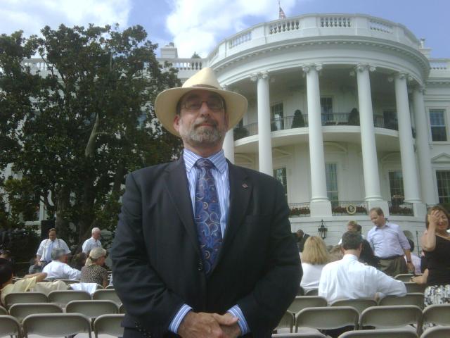 Scott Lissner in front of the White House